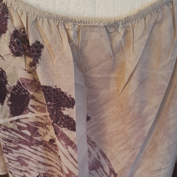 Christopher Banks Women's Butterfly Print Top - Picture 4 of 9